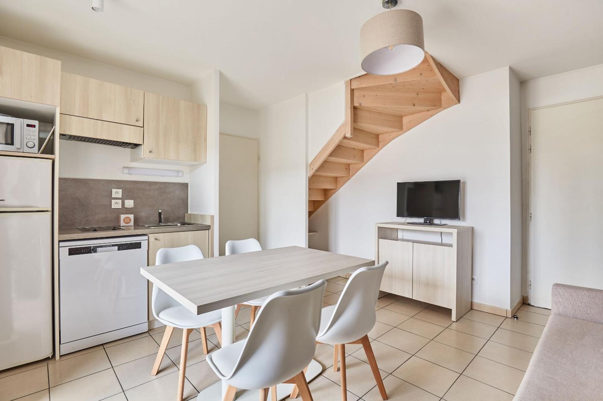 Residence Odalys Le Mas Des Flamants Aigues-Mortes Εξωτερικό φωτογραφία